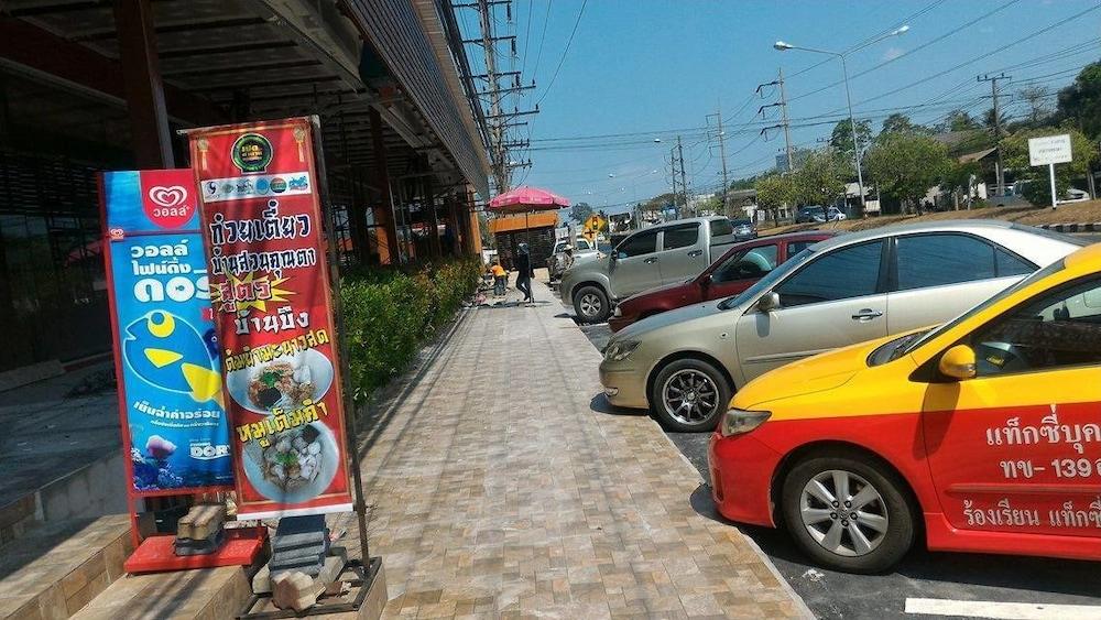 Baan Suan Khun Ta&golf Ubon Ratchathani